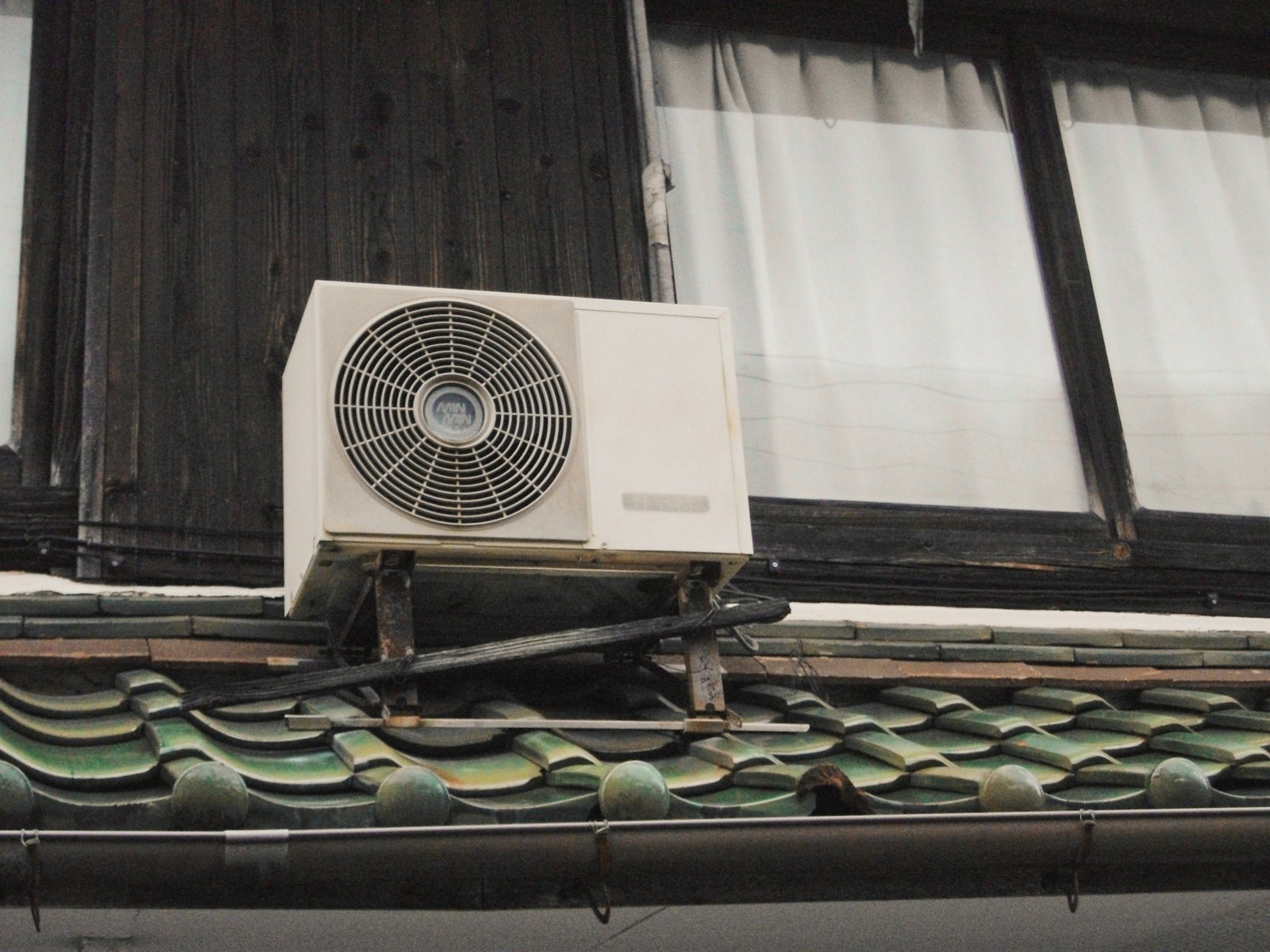 Actually Tired: Why Your AC Is Costing You Sleep (and $2,000 Mattresses Won’t Fix It)